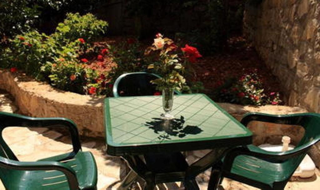 Apartments & Rooms M Petrovac Exterior foto